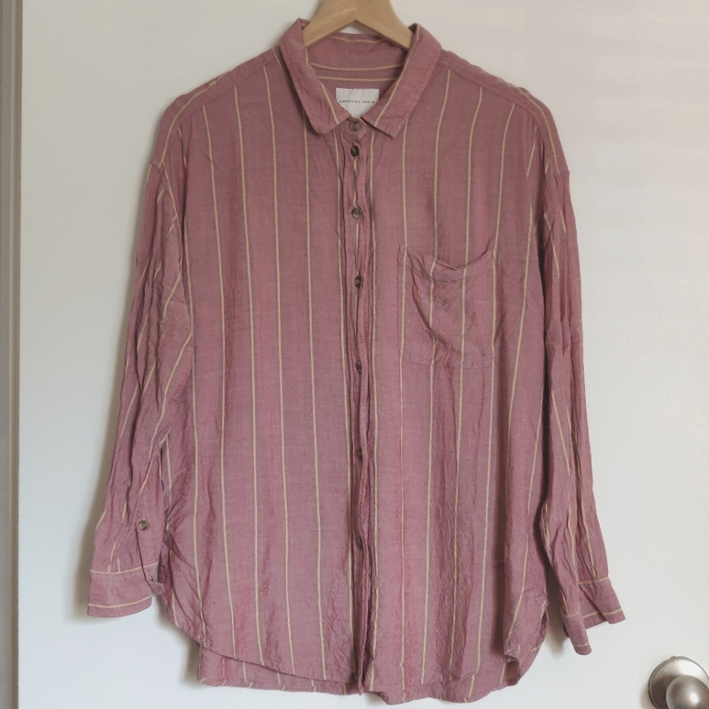 American Eagle Button Down